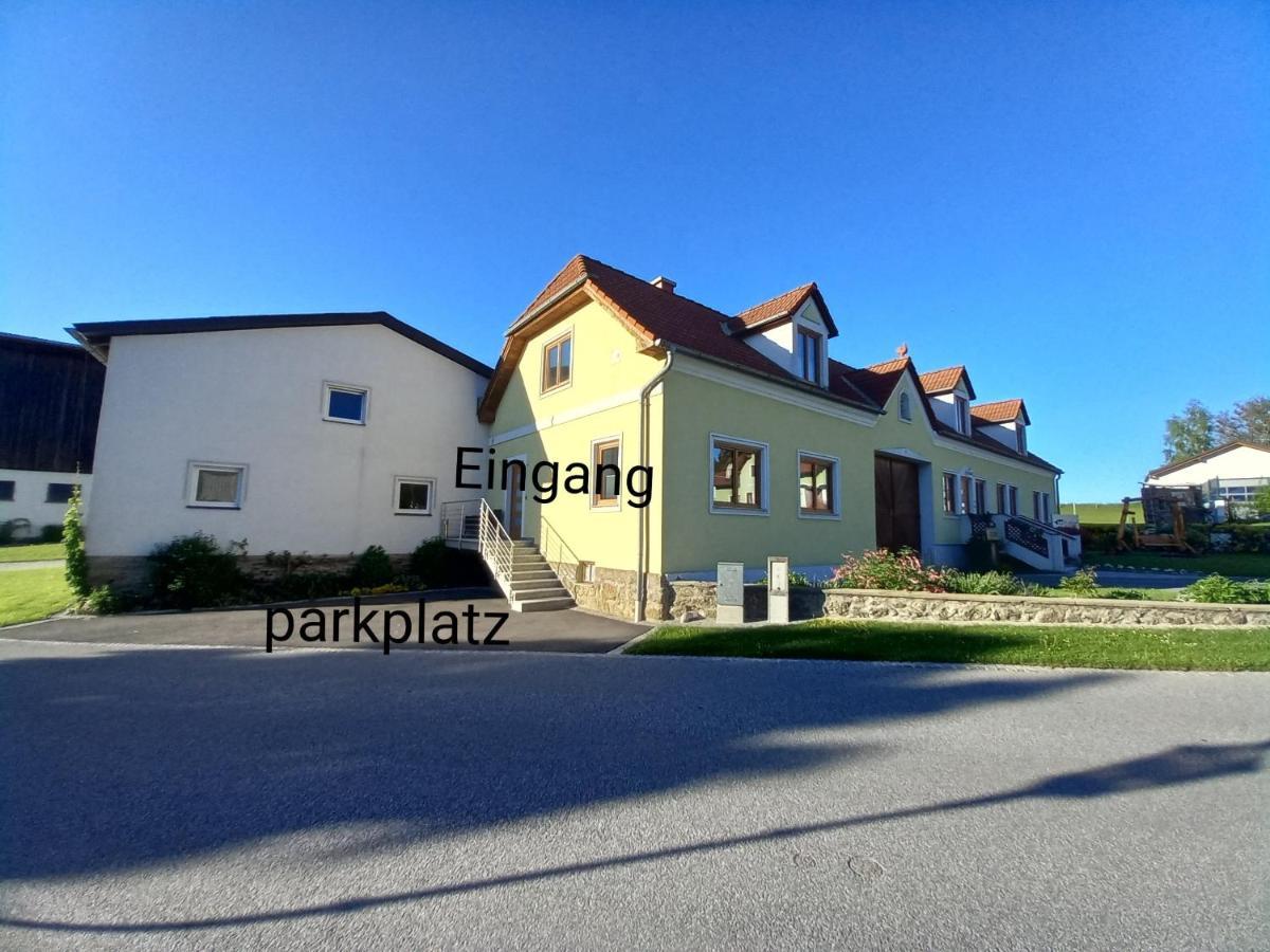 Grafenschlag Apartment Am Alpakahof Hahn מראה חיצוני תמונה