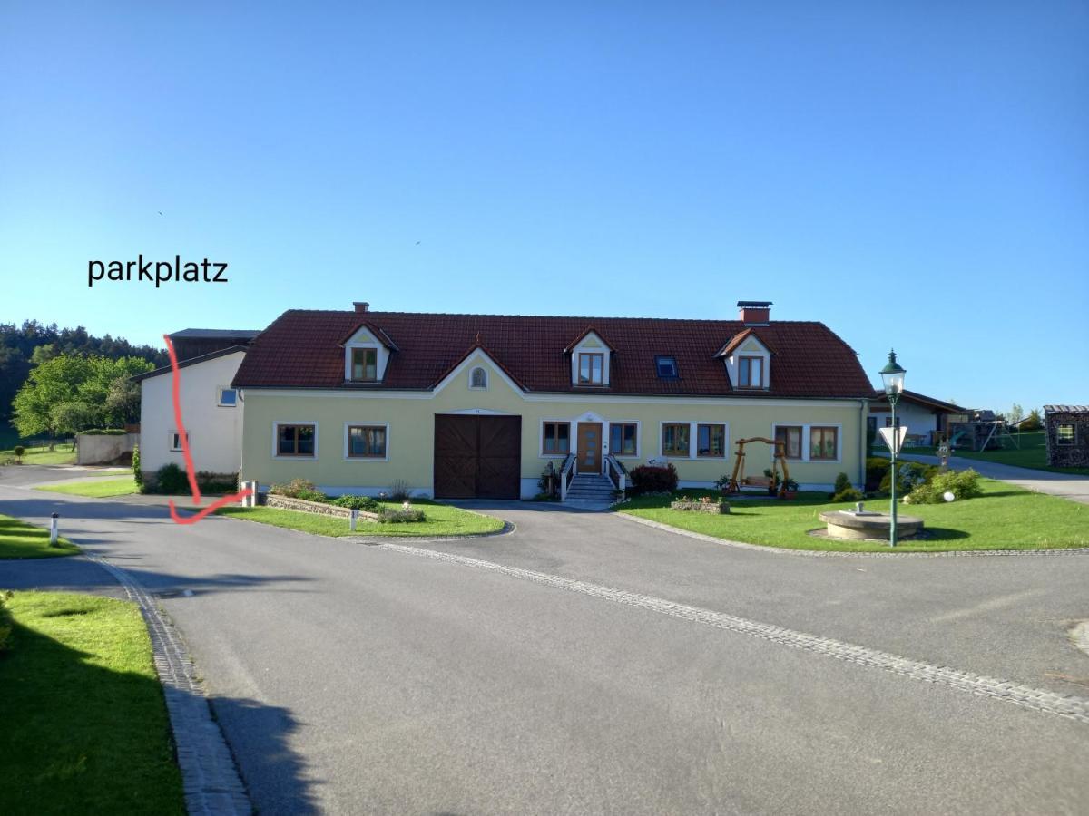 Grafenschlag Apartment Am Alpakahof Hahn מראה חיצוני תמונה
